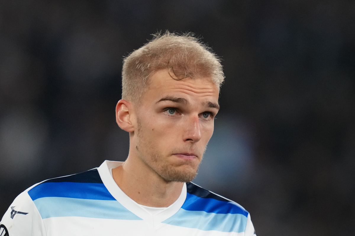 Isaksen con la maglia della Lazio