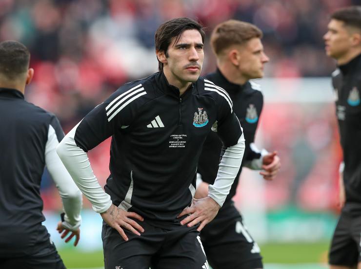 Il centrocampista del Newcastle Sandro Tonali