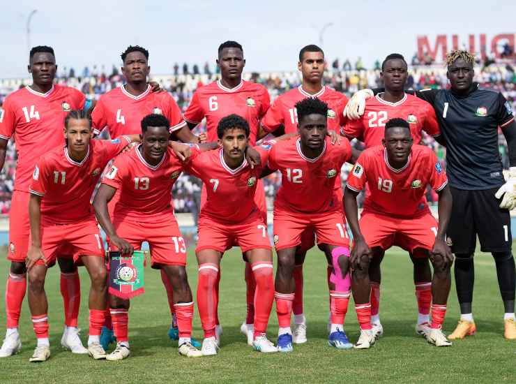La nazionale del Kenya prima di una partita