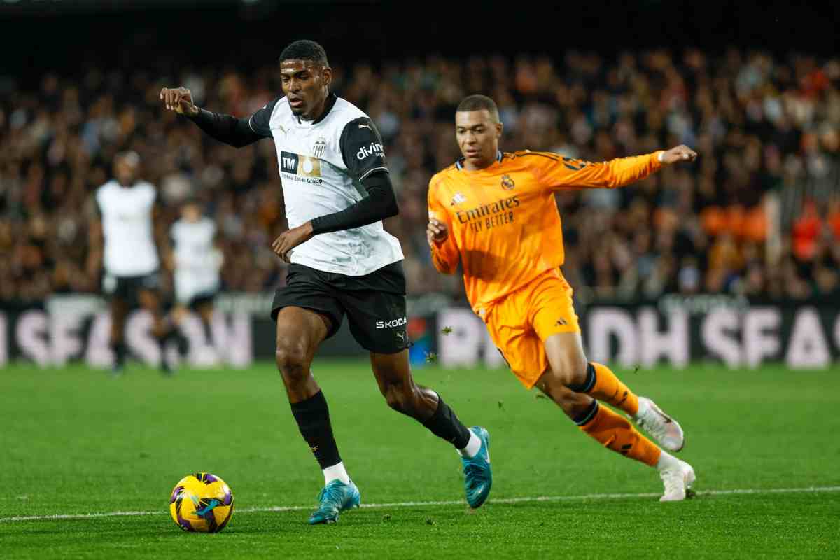 Cristhian Mosquera in campo contro il Real