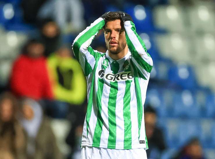 Lo Celso con le mani in testa