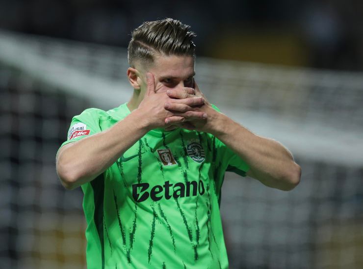 Gyokeres esulta dopo una rete