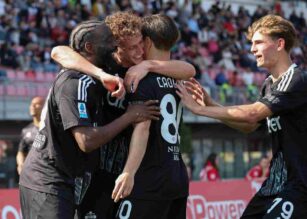 Esultanza calciatori del Como