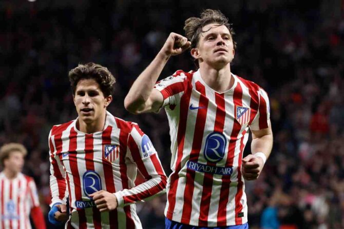 Gallagher esulta dopo una rete