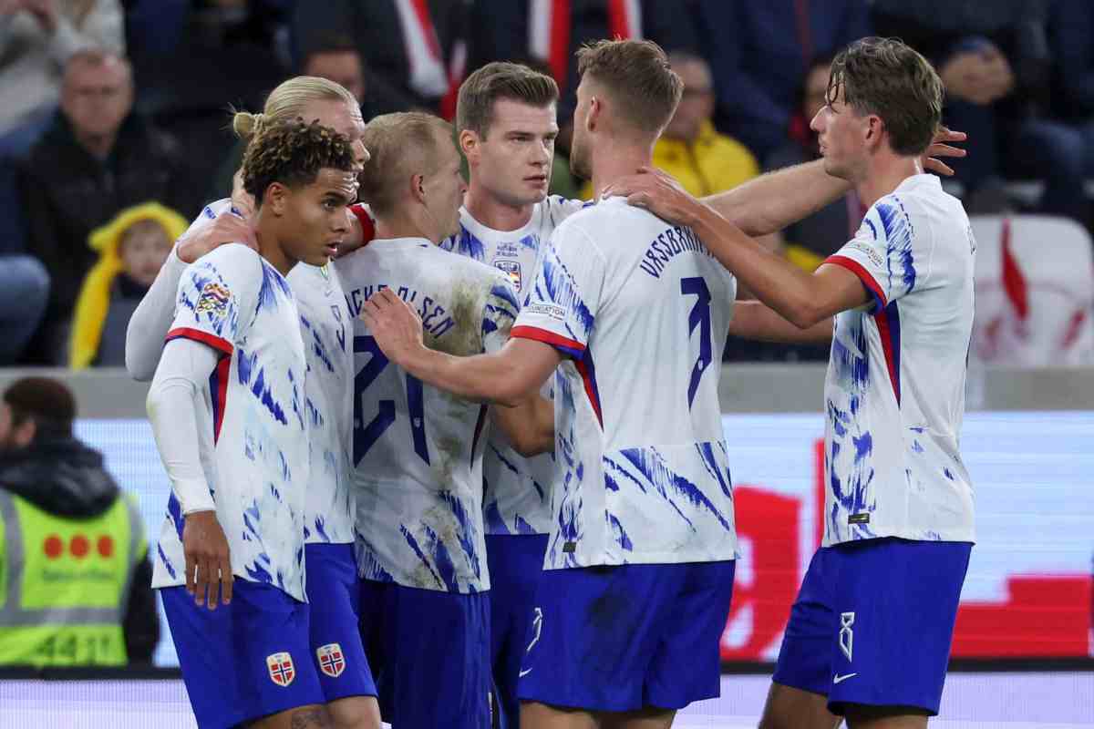 Sorloth insieme ai compagni