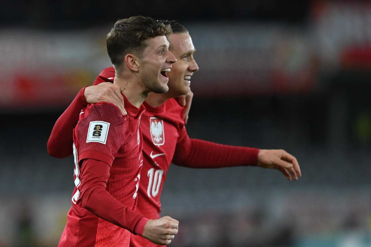 Sebastian Szymański in azione