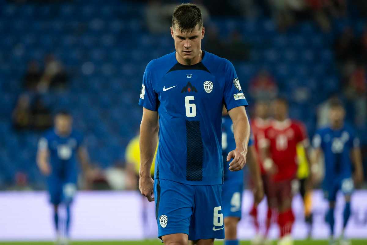 Bijol con la maglia della nazionale