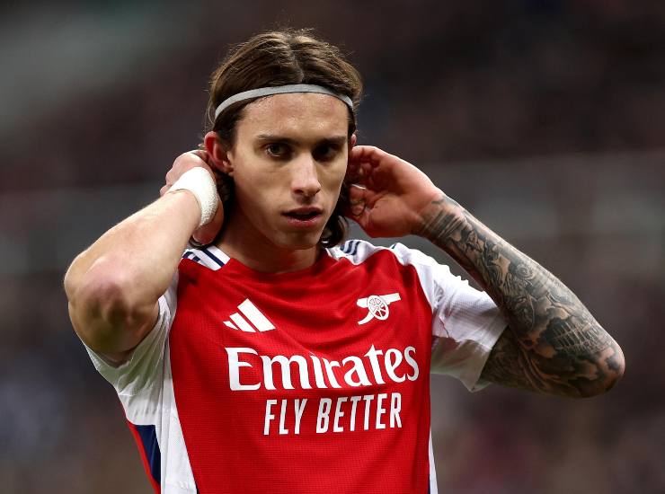 Calafiori in primo piano