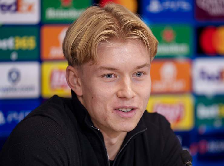 Svensson in primo piano