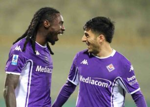 Kean esulta con Parisi