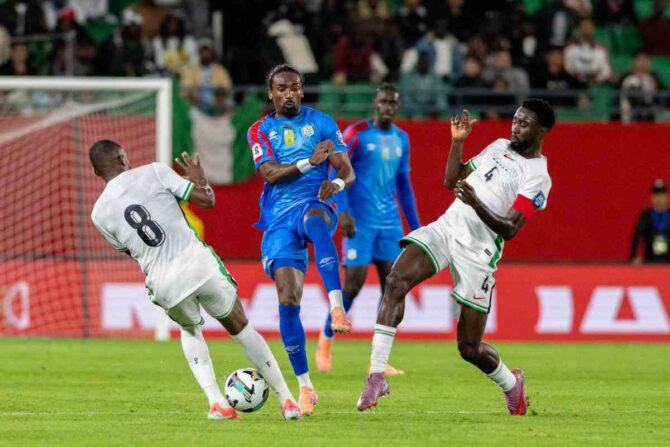 Ndidi durante una partita