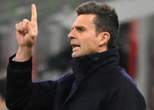 Thiago Motta in primo piano