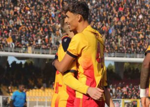 Tiago Gabriel esulta con un compagno