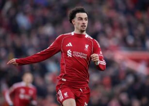 Jones durante una partita