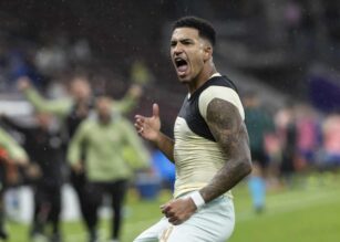 Elisa esulta dopo una rete