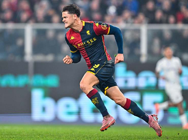 Vitinha esulta dopo una rete