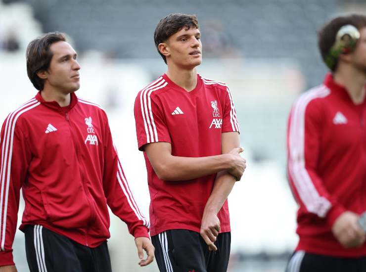 Leoni insieme a Chiesa