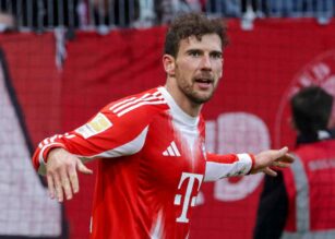Goretzka esulta dopo una rete