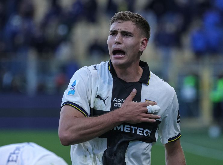 Pellegrino esulta dopo una rete