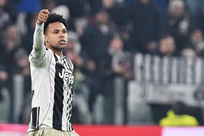McKennie esulta dopo una rete