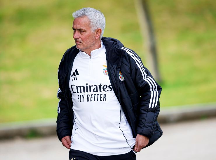 Mourinho durante un allenamento
