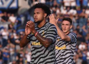 McKennie saluta il pubblico