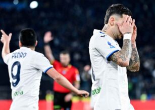 Zaccagni con le mani in faccia