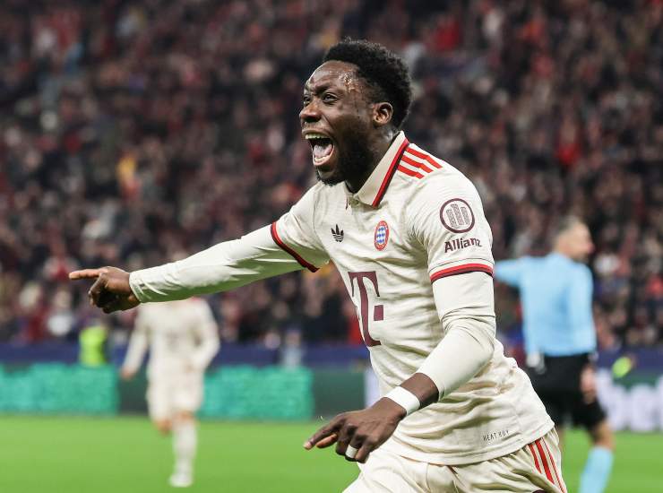 Davies esulta dopo una rete