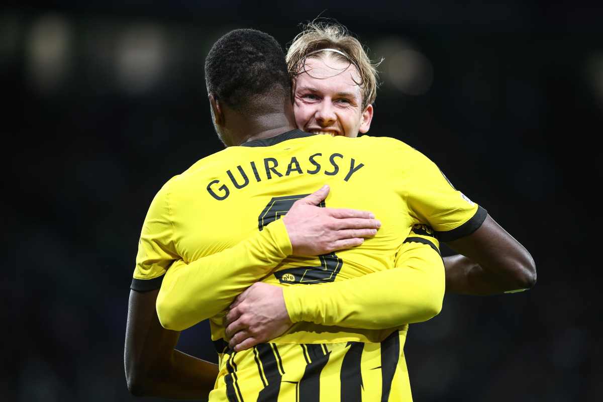 Brandt abbraccia Guirassy