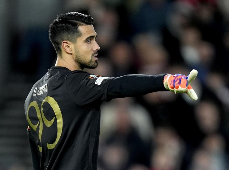 Diogo Costa durante una partita