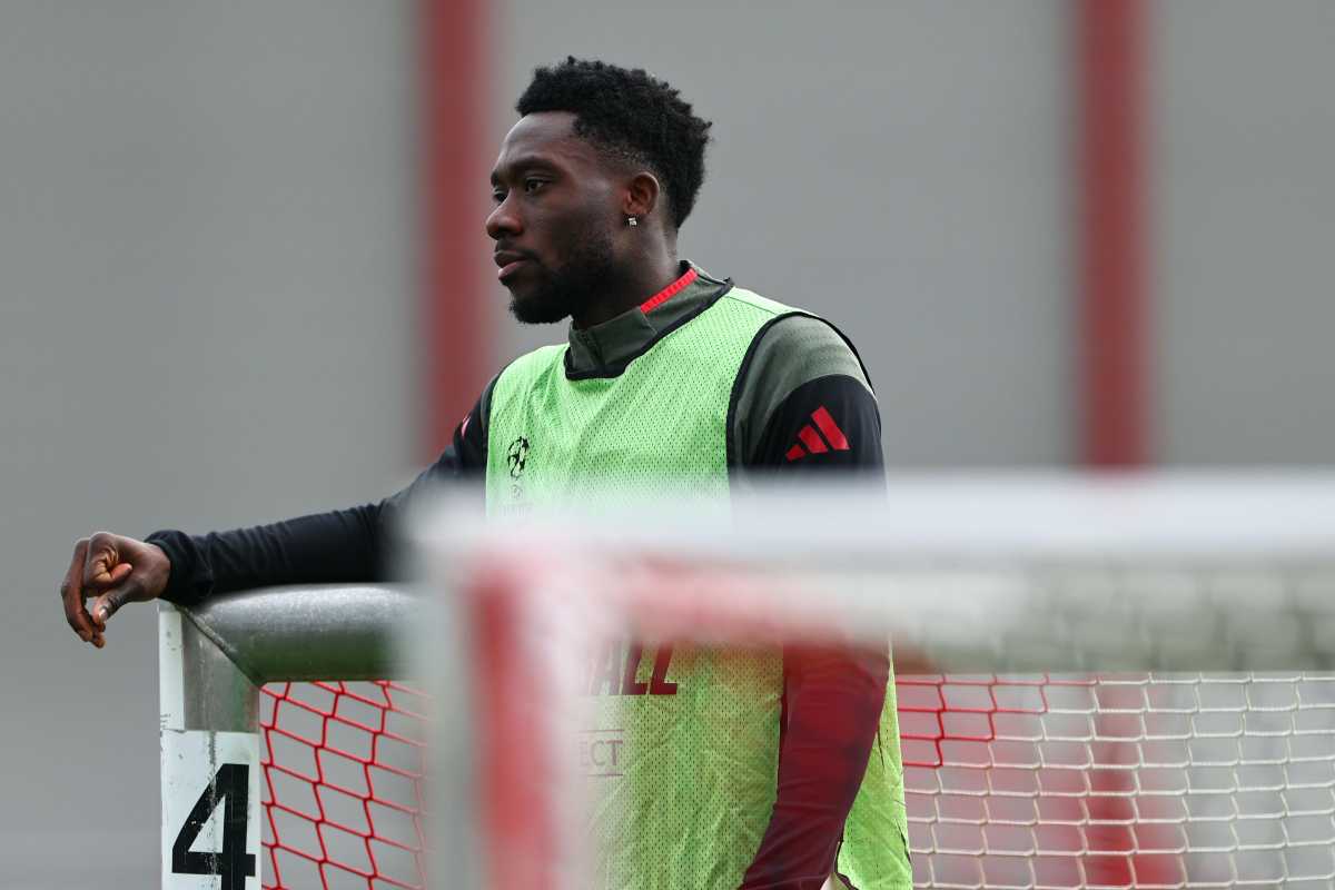 Davies durante un allenamento