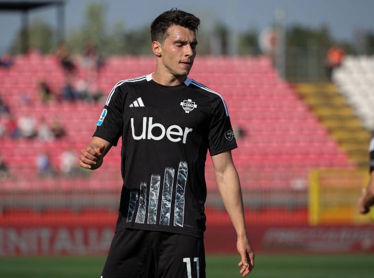 Douvikas durante una partita