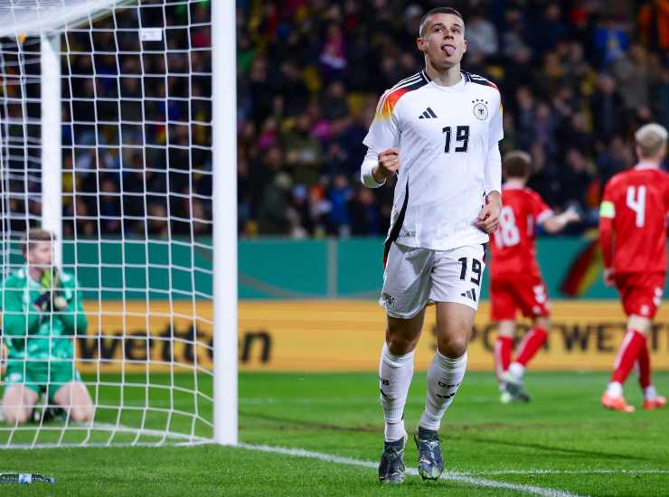 Tressoldi esulta dopo una rete