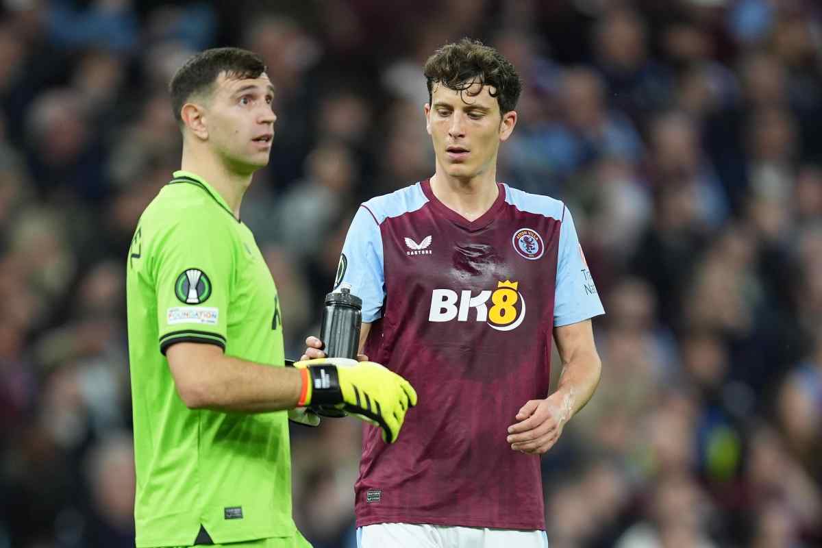 Pau Torres insieme a Dibu