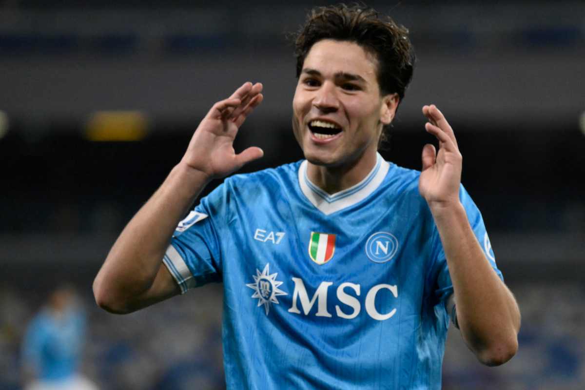 Vergara in primo piano