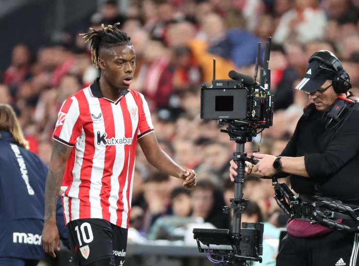 Nico Williams durante una partita