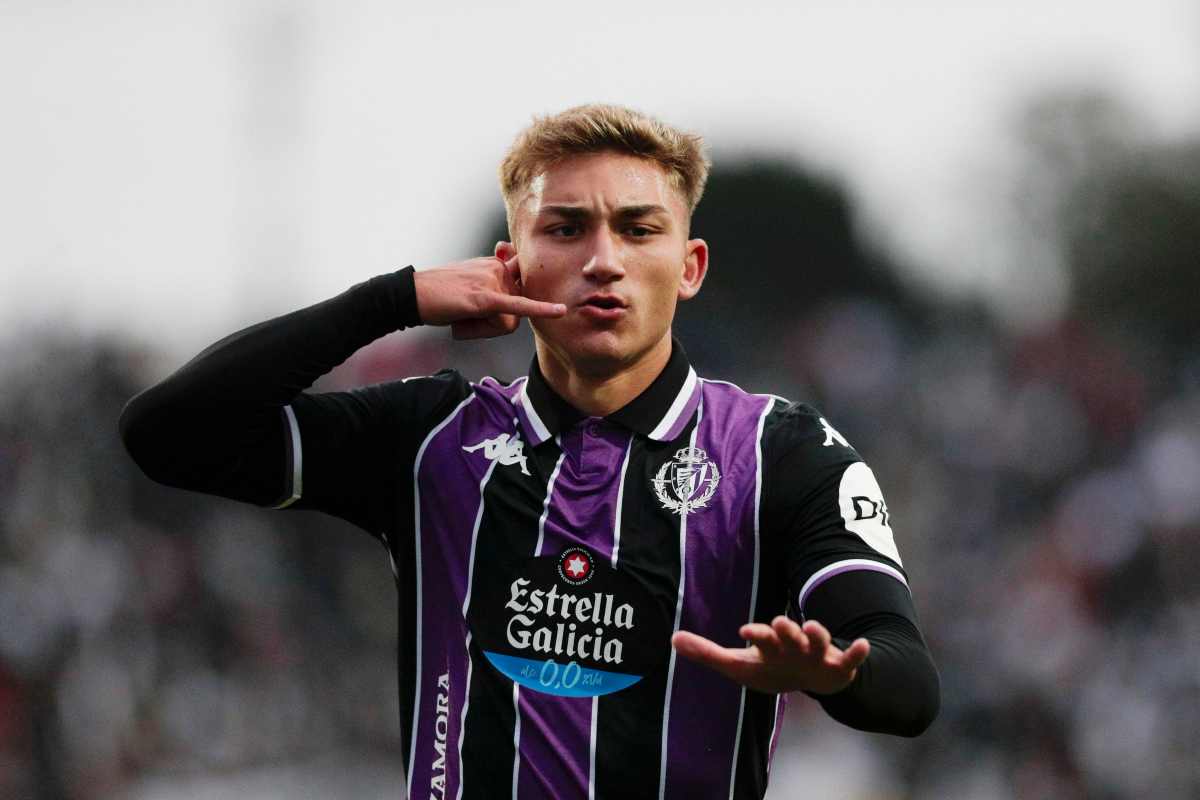 Chuki esulta dopo una rete