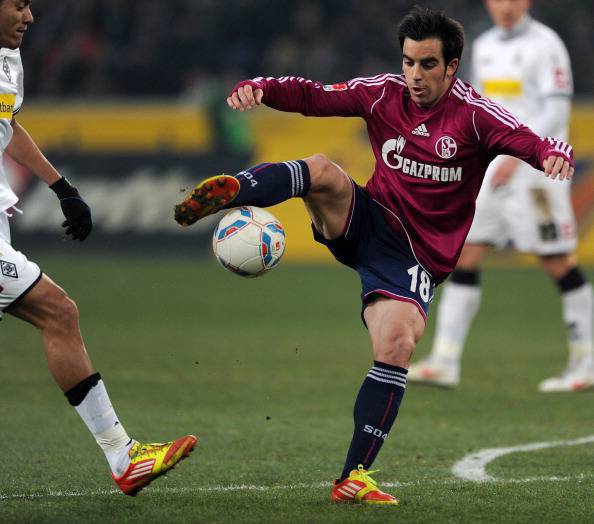 Schalke's Spanish midfielder Jose Manuel