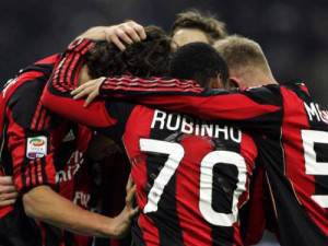 Milan Esulta