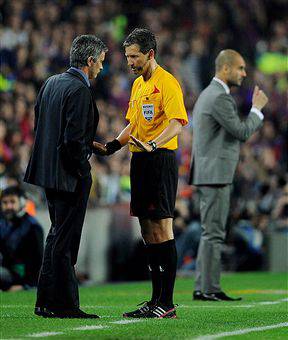 Mourinho-arbitro