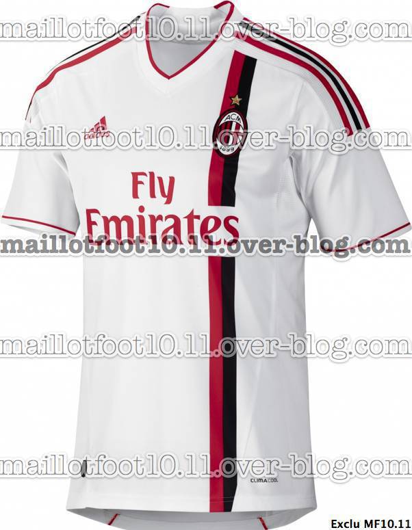 Nuova maglia Milan 2012 trasferta 01