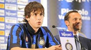 Inter Milan's new player Ricky Alvarez talks at a news conference during his presentation in Pinzolo