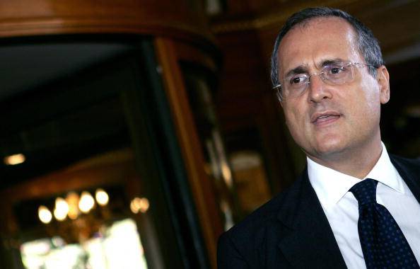 SS Lazio President Claudio Lotito (C) le