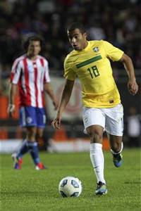 lucas moura