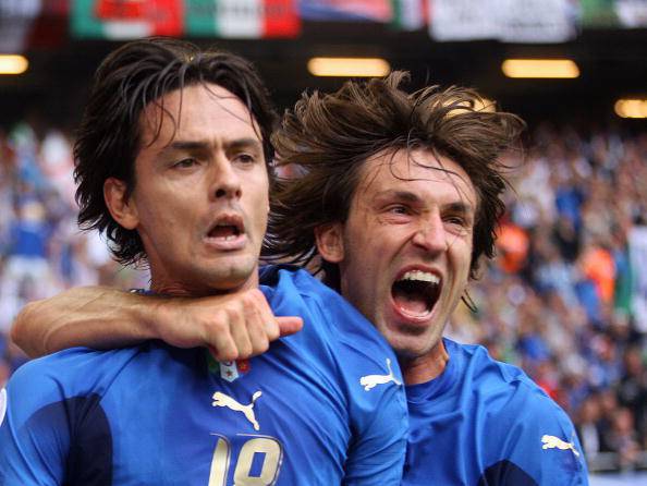 Italian forward Filippo Inzaghi (L) is c